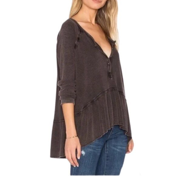 We The Free Tops - We The Free Coastline Long Sleeve Thermal Ruffle Peplum Henley Size Small